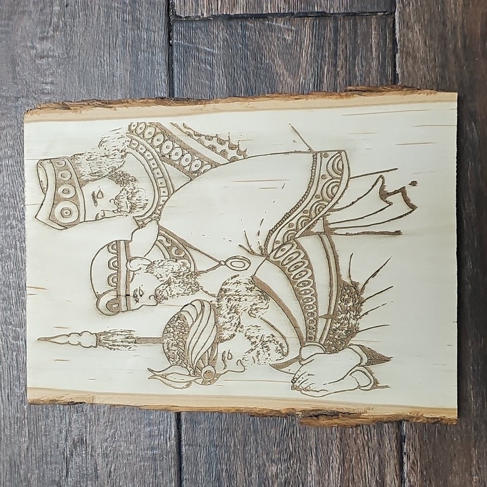 Elegant Wood Engraved Wall Art with Three Wise Men